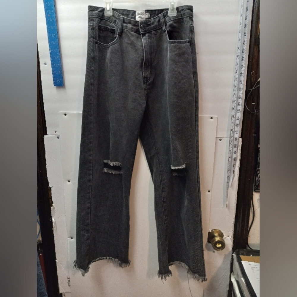 Princess Polly Ripped Distressed Grunge Edgy Worn Look Jeans Washed Punk Gothic